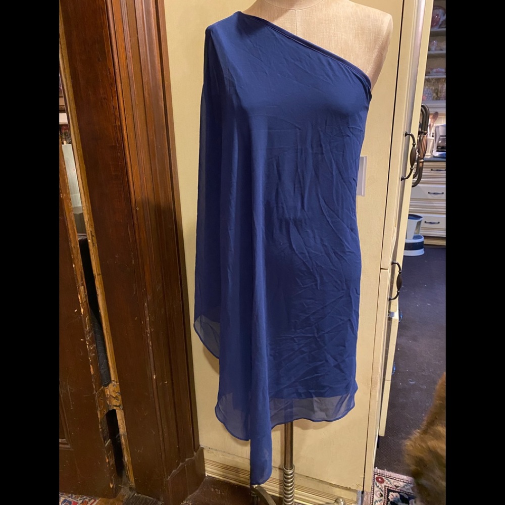 HALSTON Assymetrical fully lined sheath dress with chiffon overlay